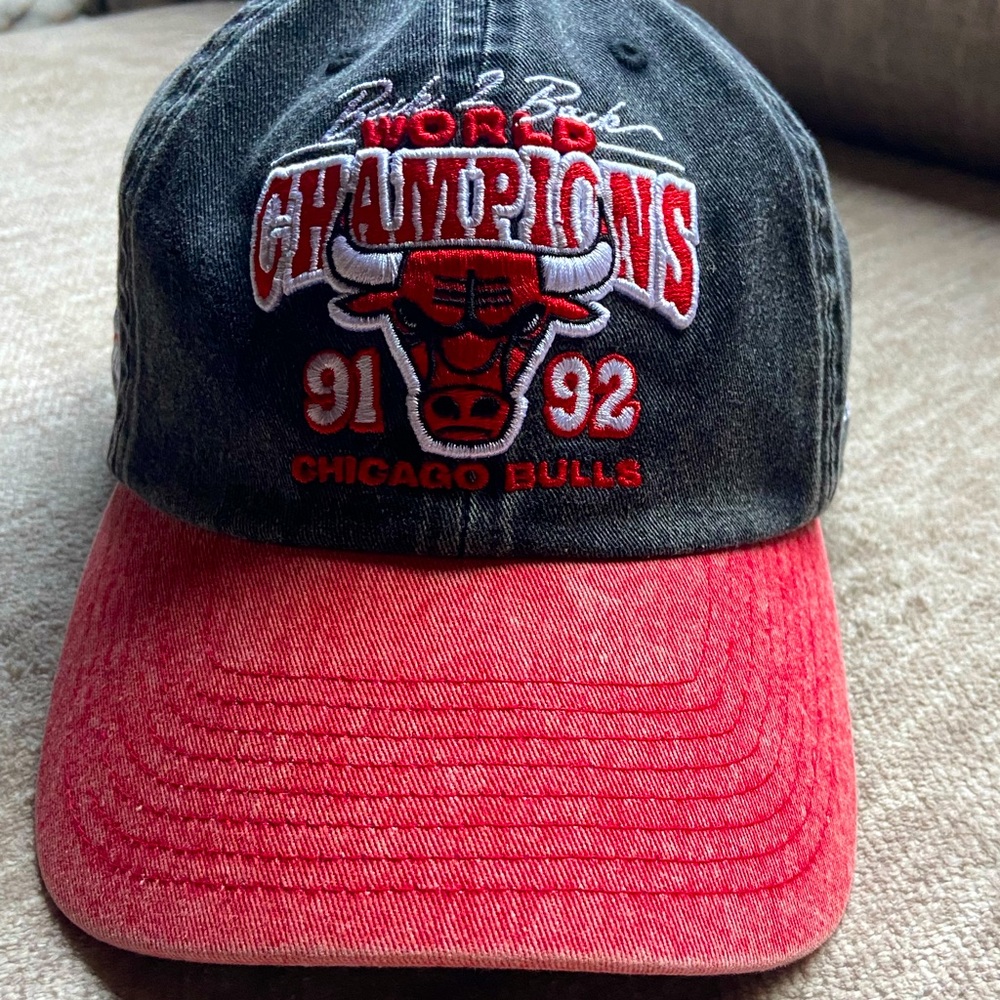 91 92 Bulls Champions Hat